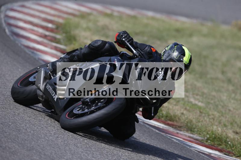 /Archiv-2023/47 24.07.2023 Track Day Motos Dario - Moto Club Anneau du Rhin/33